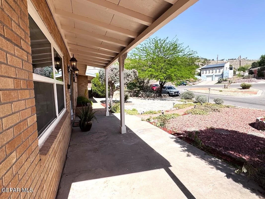 Photo of 837 TURNEY Drive