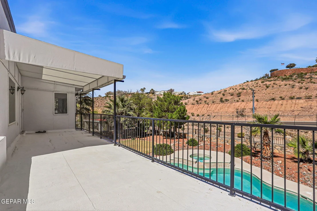 Photo of 6517 ISLA DEL REY Drive