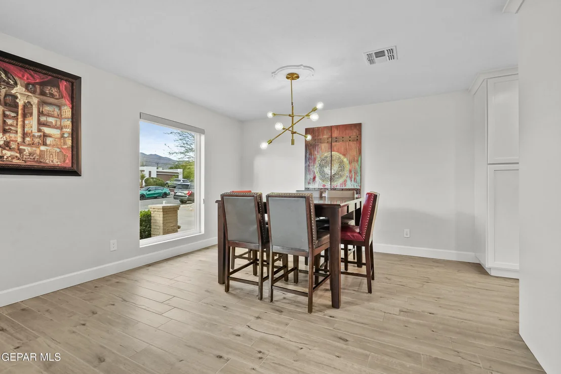 Photo of 6736 Southwind Drive