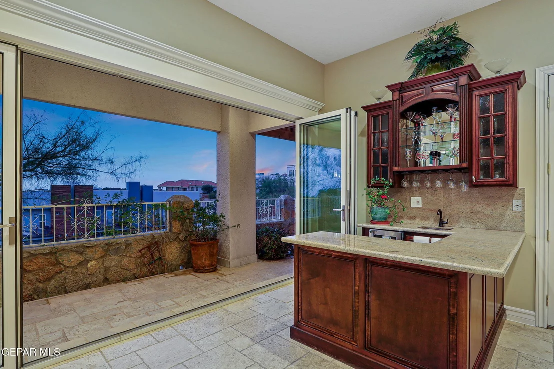 Photo of 5567 Buckley Drive