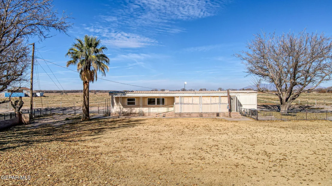 Photo of 7770 WESTSIDE Road