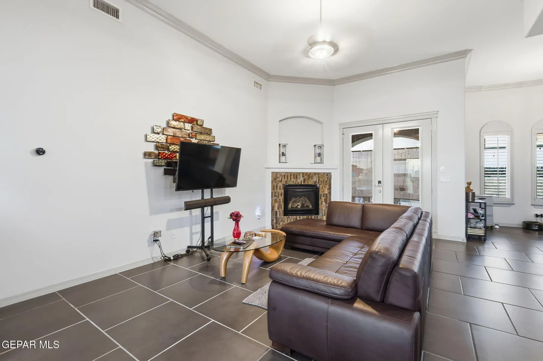 Photo of 3024 OAK POINT Place