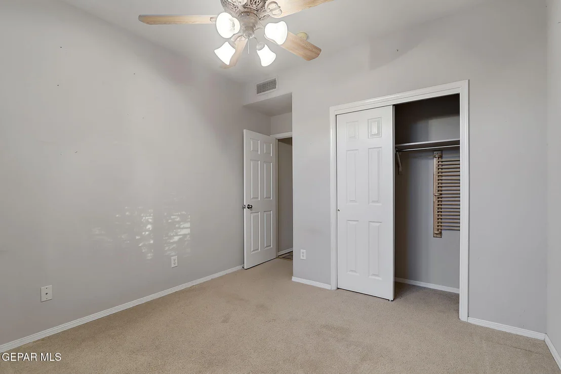 Photo of 7292 Desert Eagle Drive