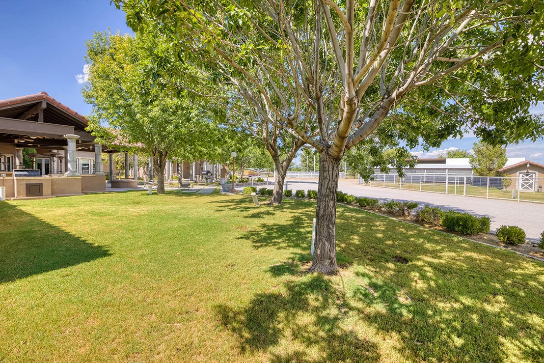 Photo of 656 COX Road