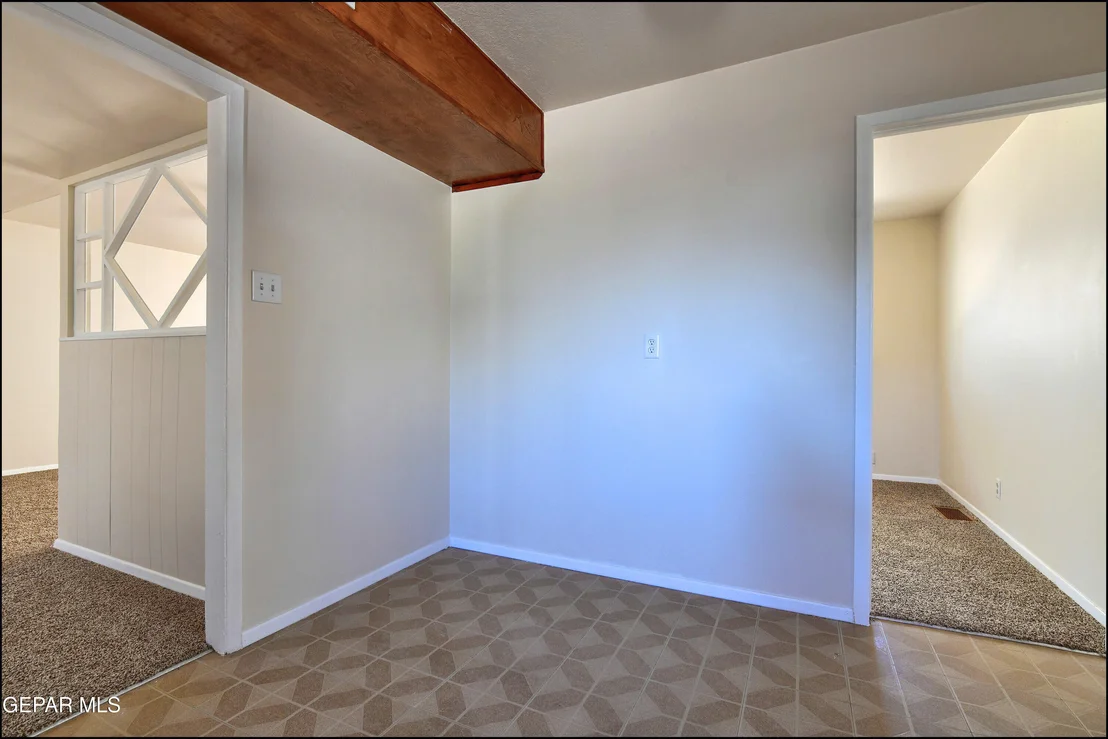 Photo of 3312 DIAMOND Drive