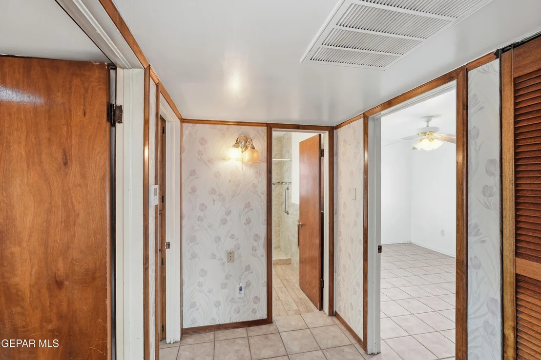 Photo of 232 MANGO Road