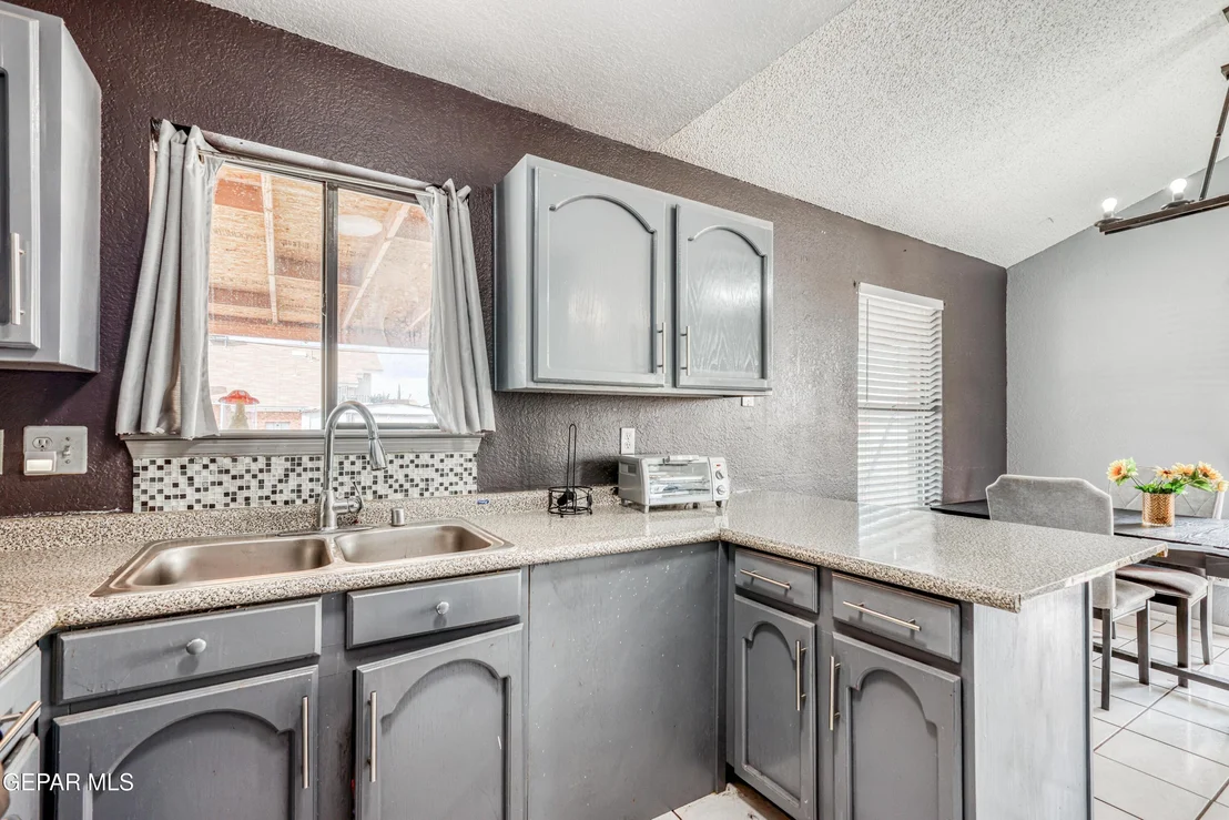 Photo of 11821 SCOTT SIMPSON Drive