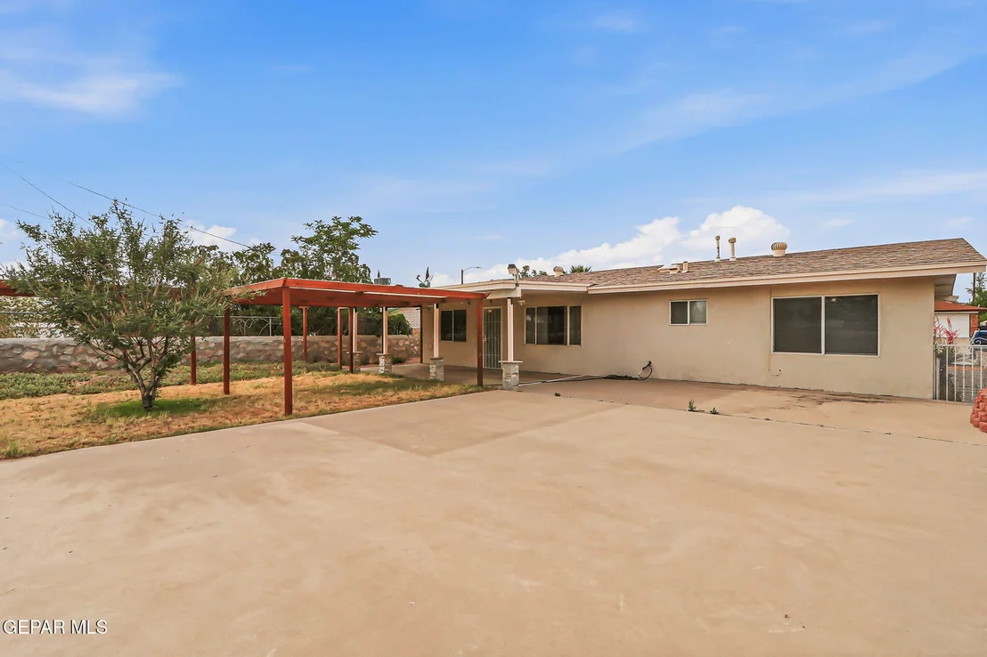 Photo of 266 LIMONITE Circle
