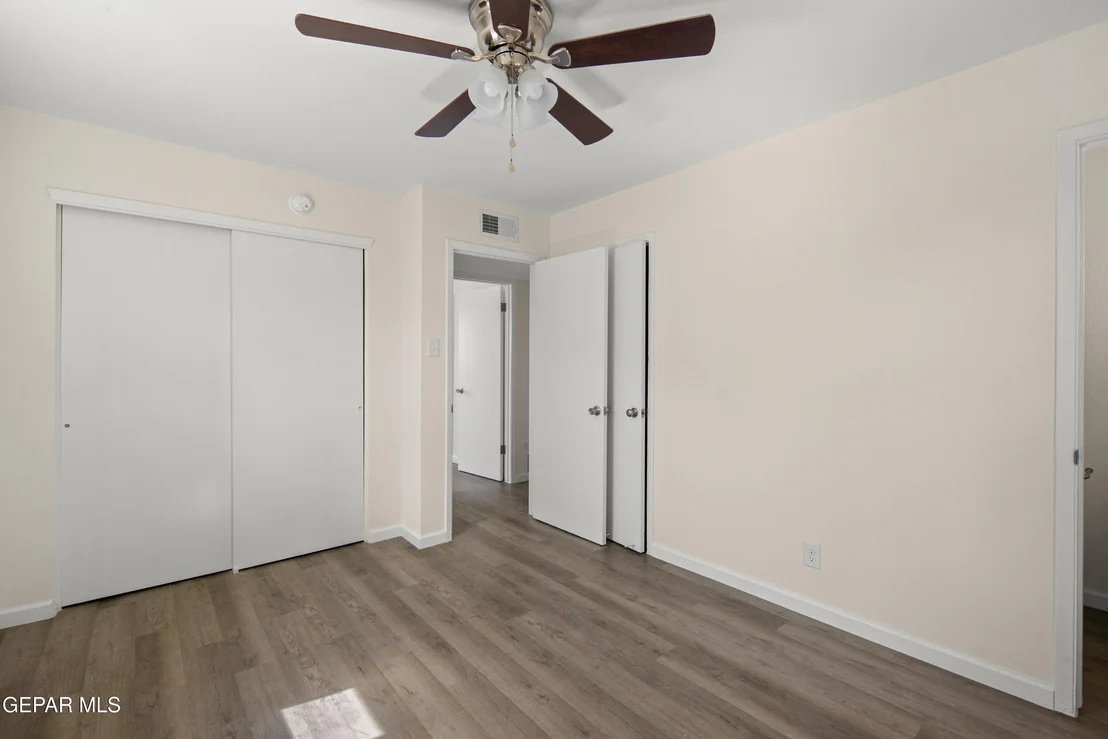 Photo of 5829 NIKE Lane
