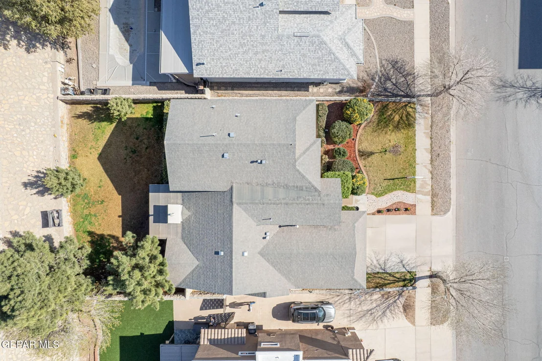 Photo of 457 EMERALD BLUFF Drive