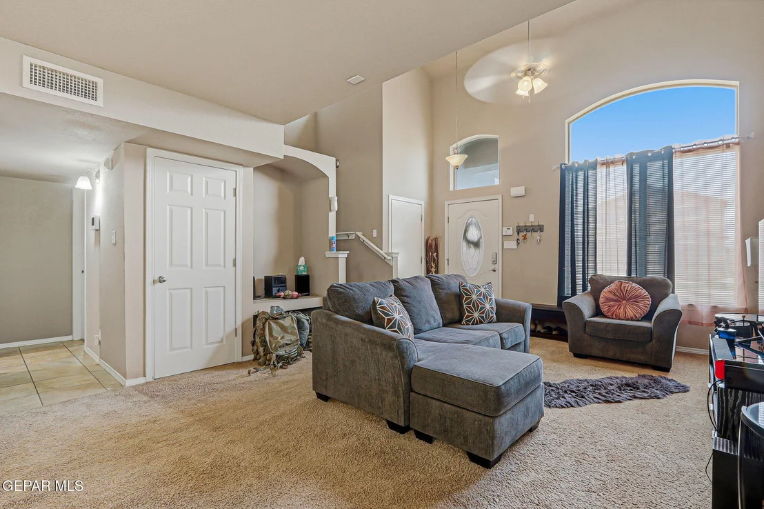 Photo of 7128 LONG MEADOW Drive