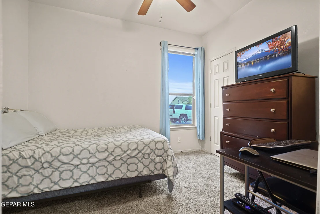 Photo of 5017 MOON RANCH Lane
