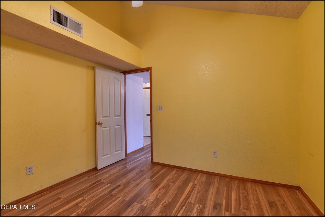 Photo of 1348 Black Ridge Drive