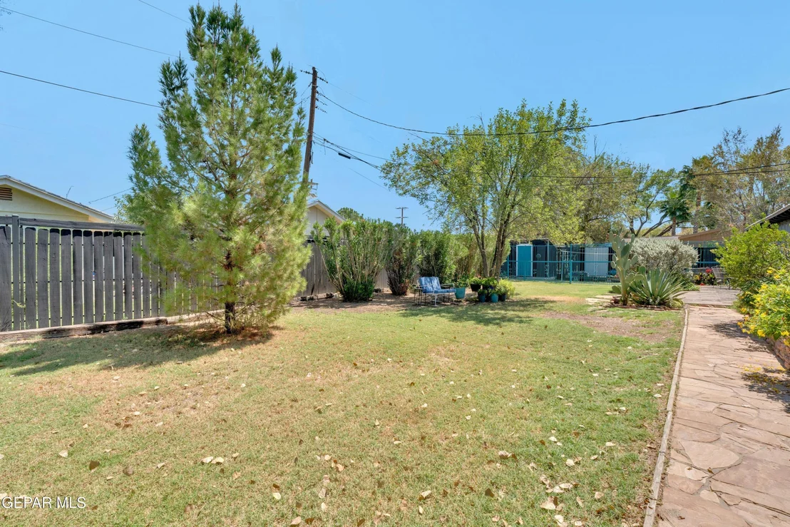 Photo of 5144 Ocotillo Street