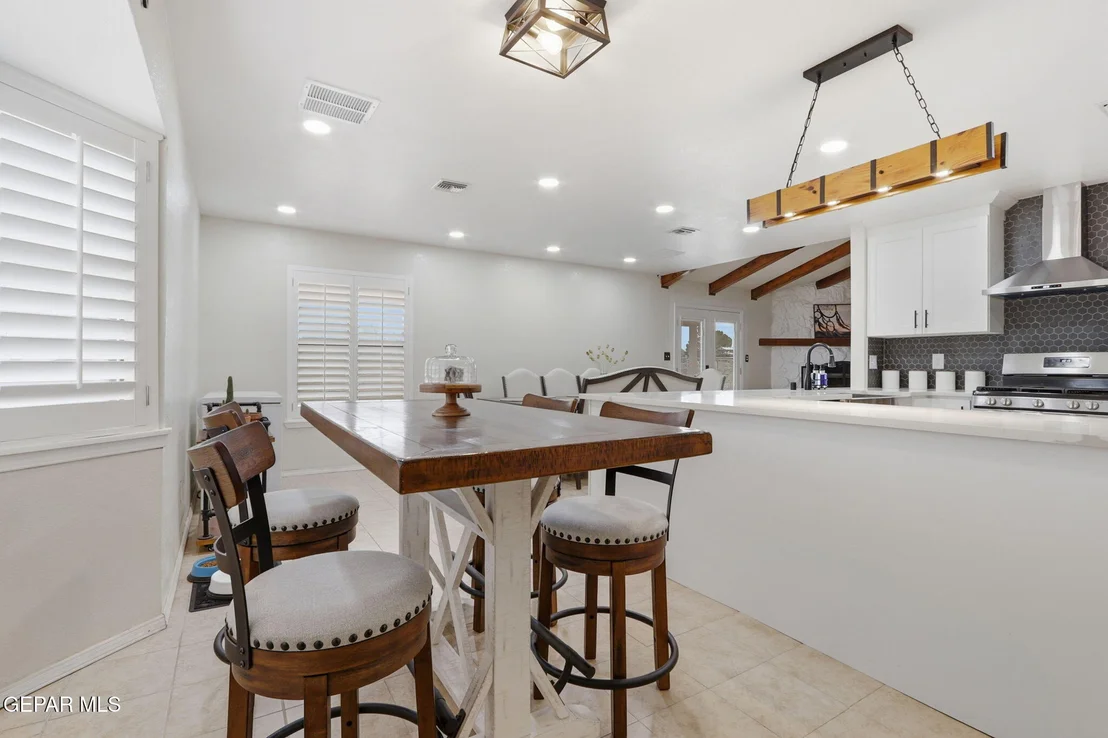 Photo of 6375 DESERT WILLOW Drive