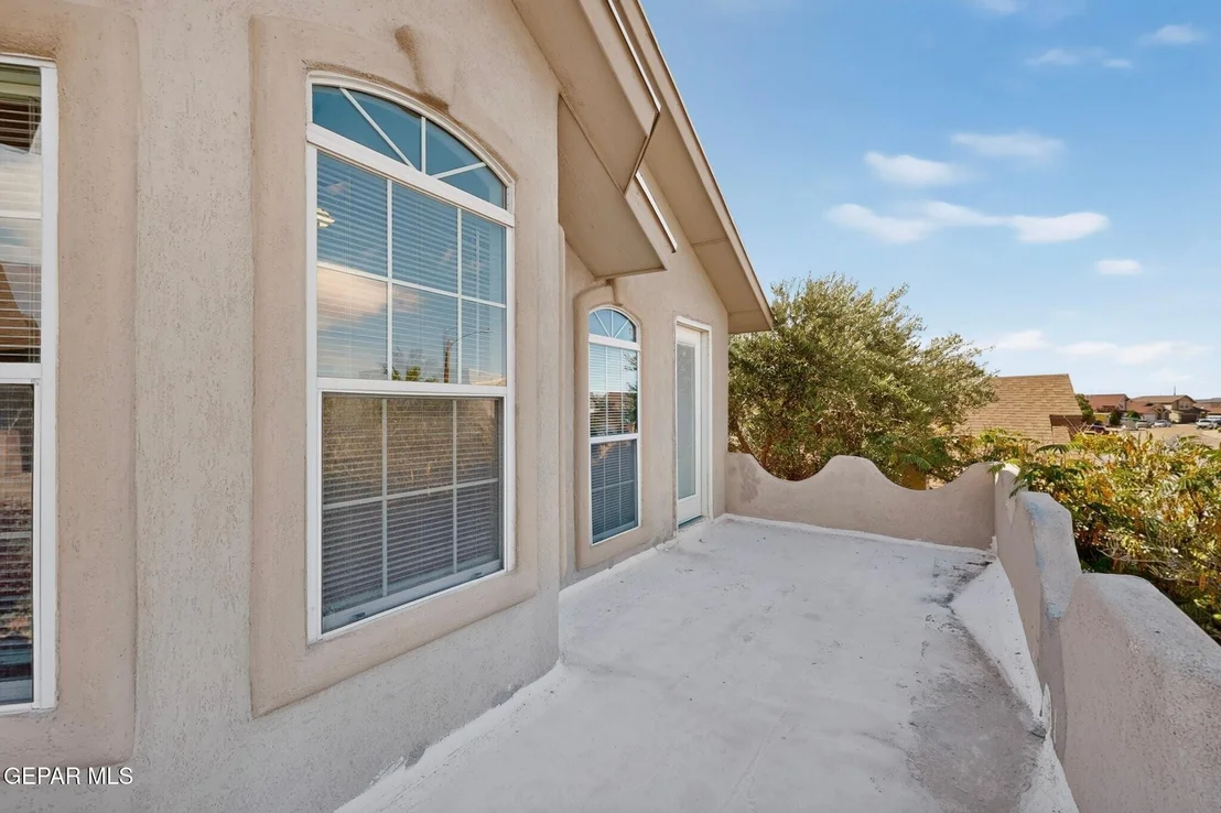 Photo of 12584 TWIN LEAF Drive