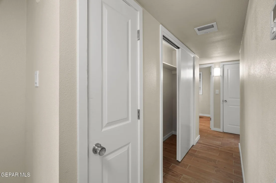 Photo of 1708 WAINWRIGHT Drive