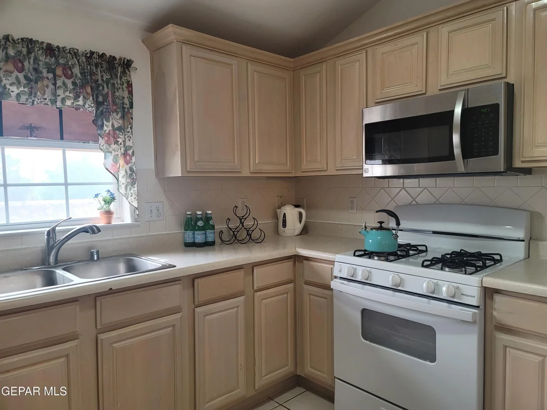 Photo of 1305 TRAIL RIDGE Drive