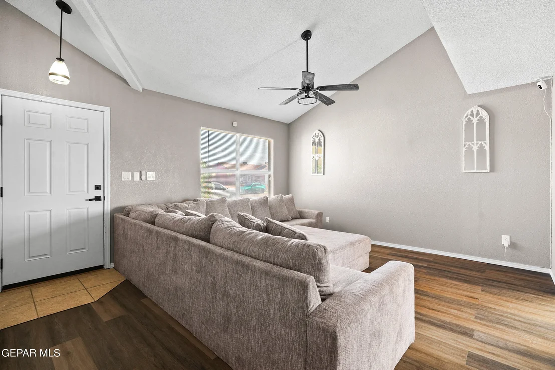 Photo of 7365 MESQUITE FLOR Drive