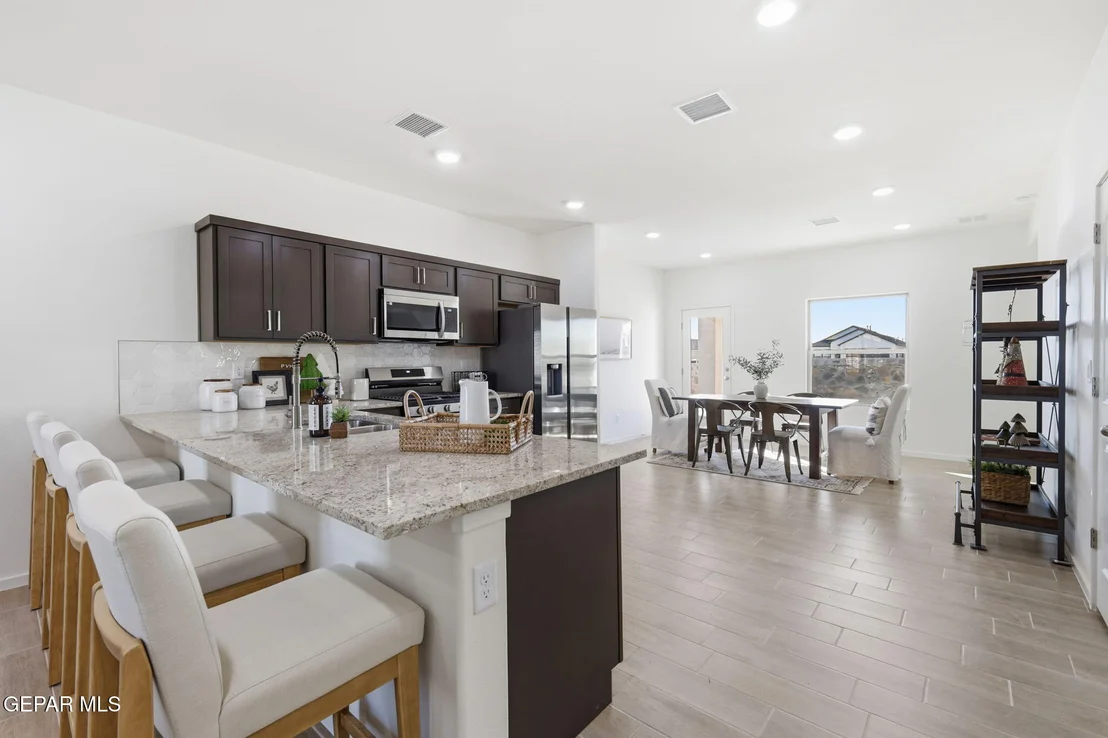 Photo of 13825 Summer Wave Avenue