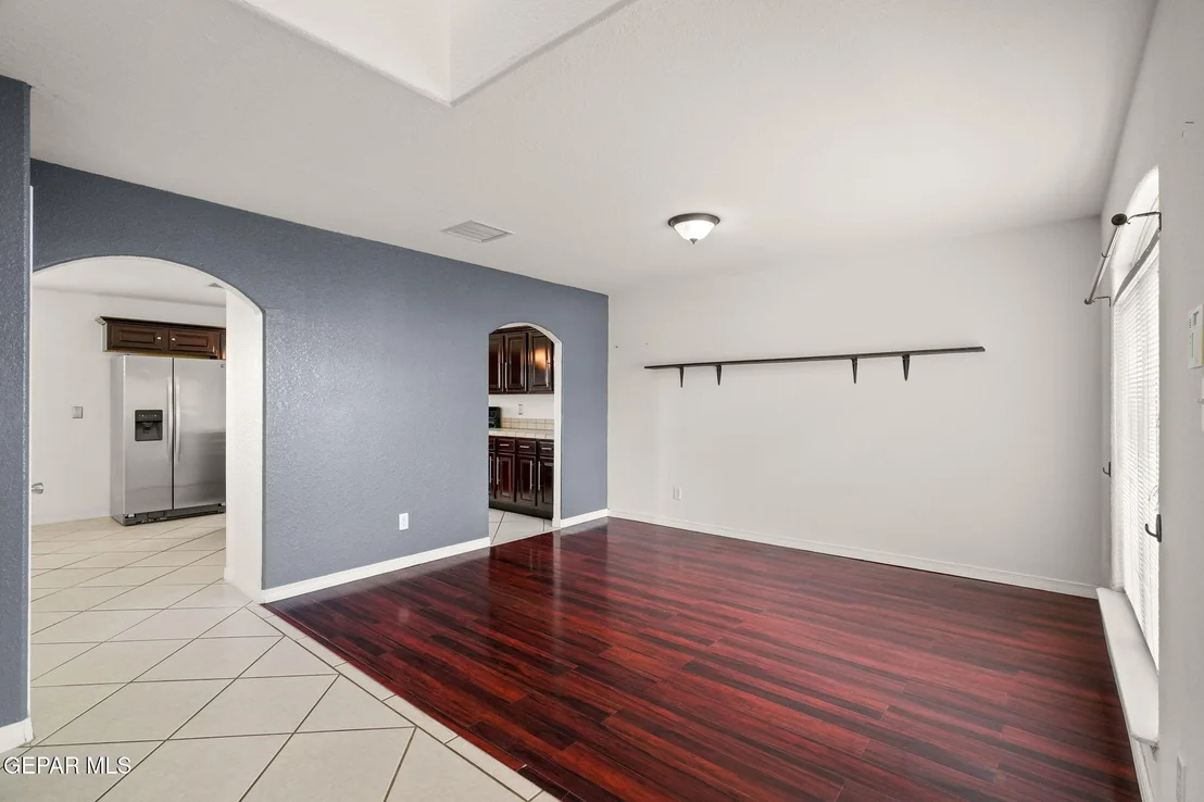 Photo of 1611 PLAYA DEL SOL Street