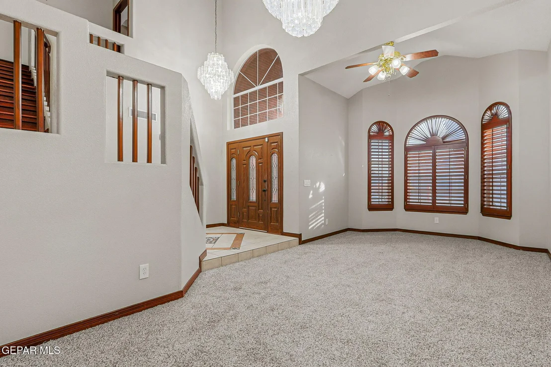 Photo of 12541 SETTING SUN Drive