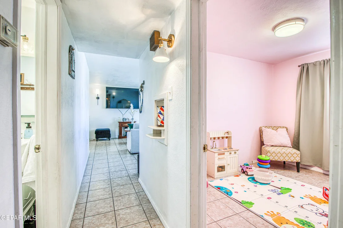 Photo of 1121 Belen Road