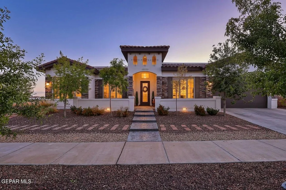 Photo of 12233 BIDDLESTON Drive