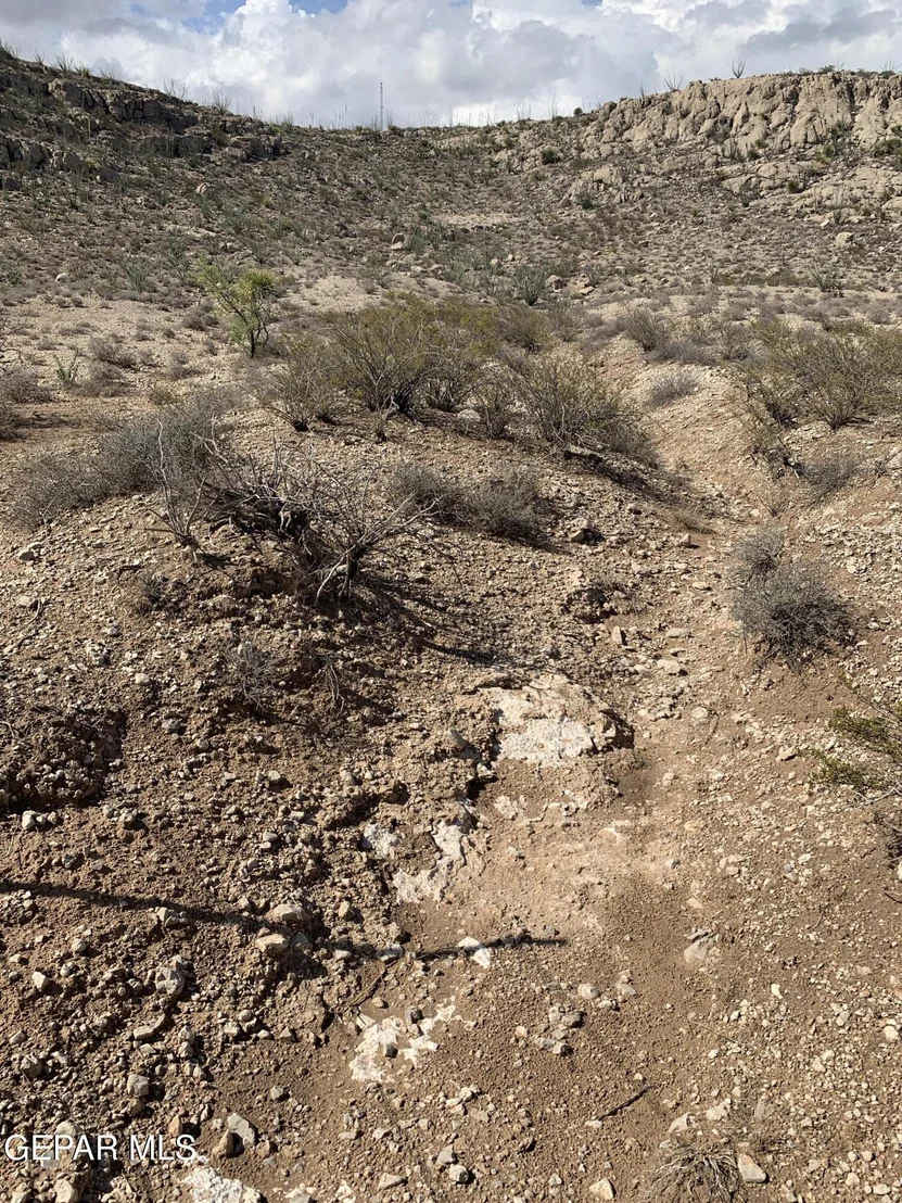 Photo of 17199 Old Butterfield Trail