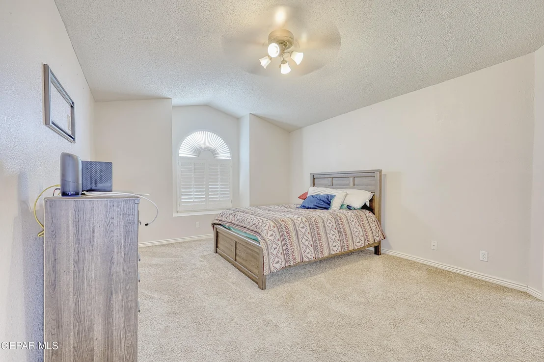 Photo of 409 EMERALD BLUFF Drive