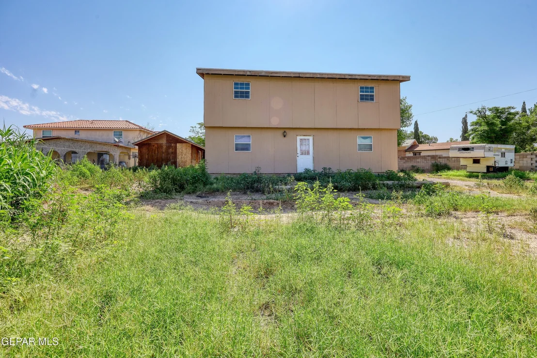 Photo of 7421 MINDORO Place