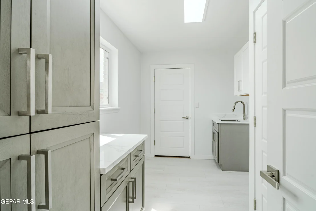Photo of 9000 GALENA Drive