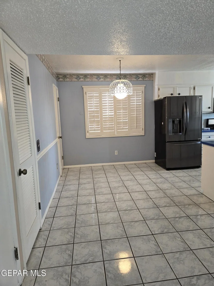Photo of 1649 LOMALAND Drive