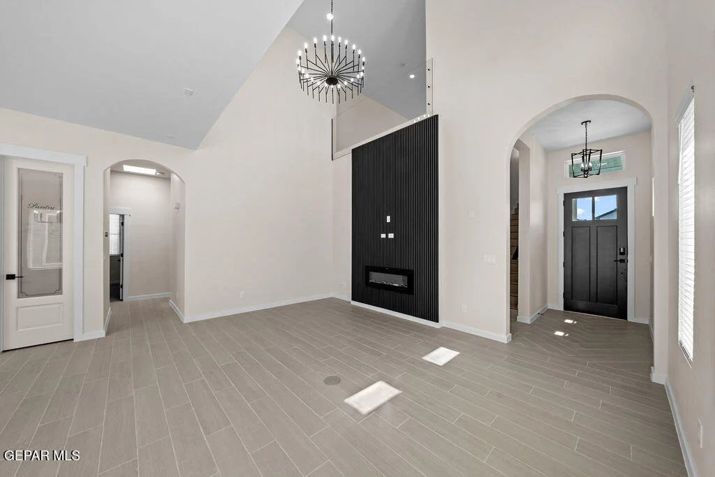 Photo of 1421 DYLAN Place