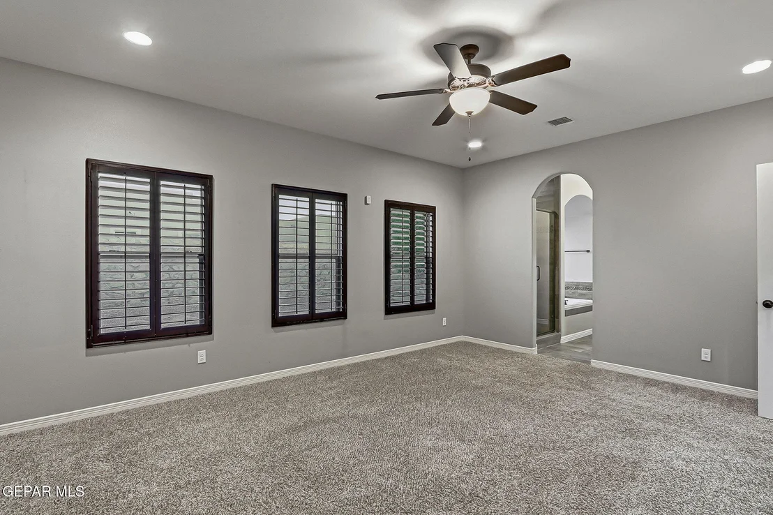 Photo of 14540 ALTON OAKS