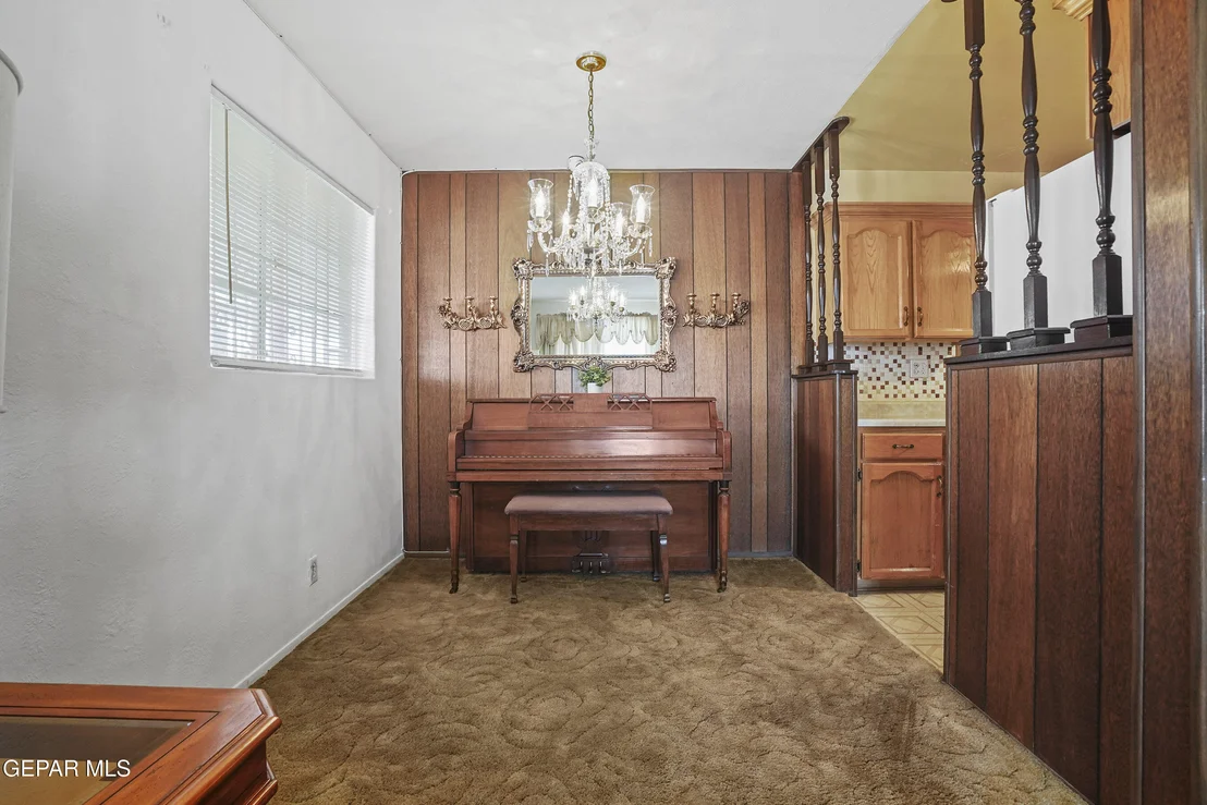 Photo of 656 CORTEZ Drive