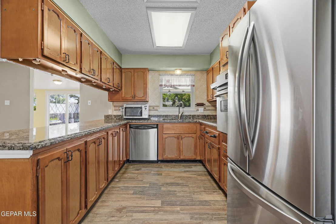 Photo of 1300 SUNBURST Drive