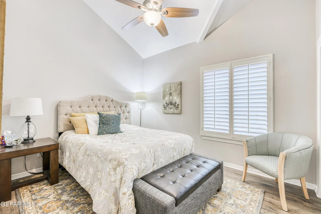 Photo of 7713 OAK LANDING Drive