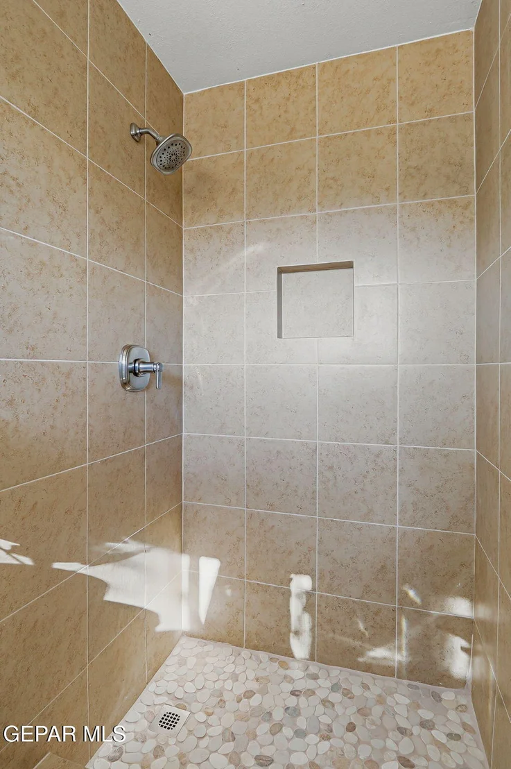 Photo of 9205 Salisbury Drive