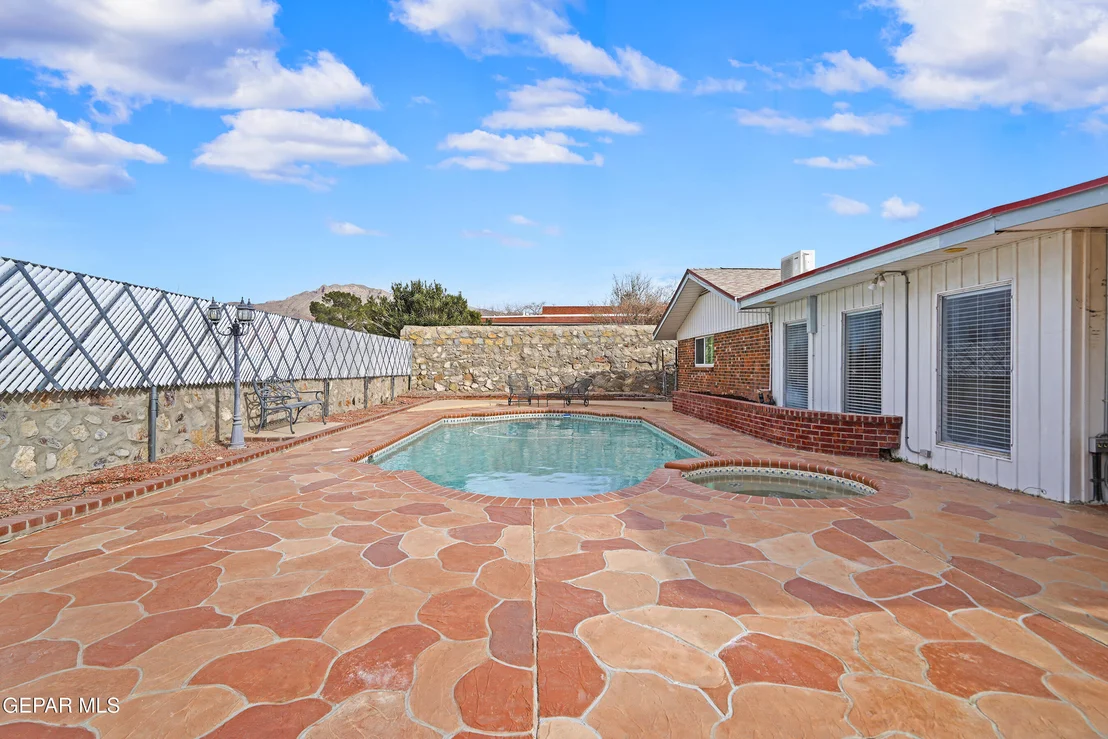 Photo of 6981 Granero Drive