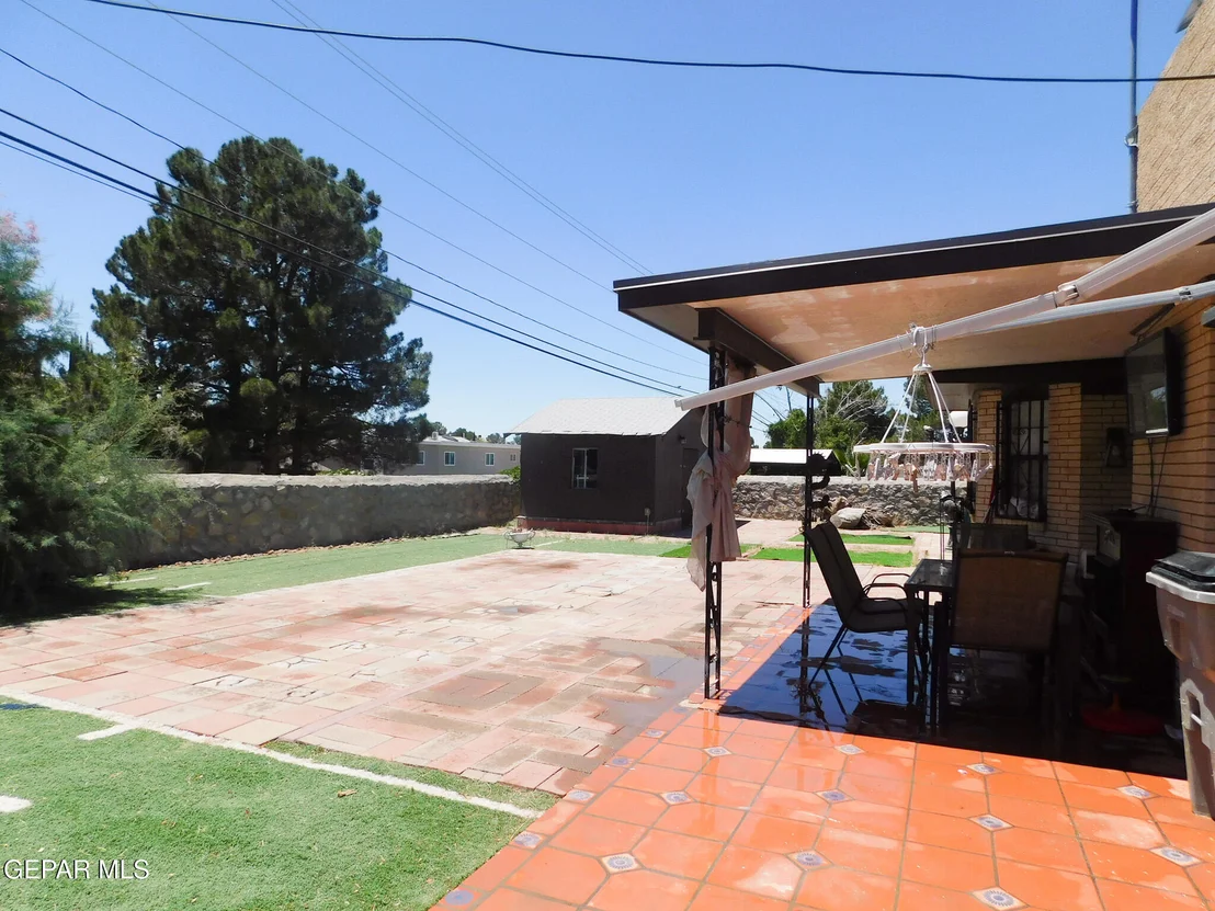 Photo of 624 DE LEON Drive
