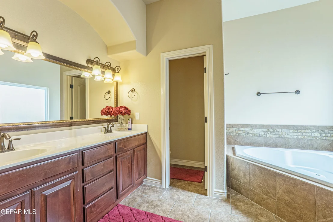 Photo of 5565 MIKE VANE Drive