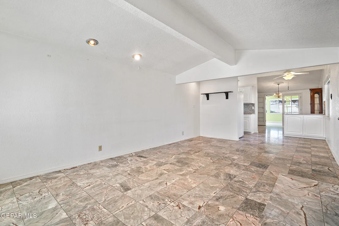 Photo of 2205 VILLA PLATA Drive