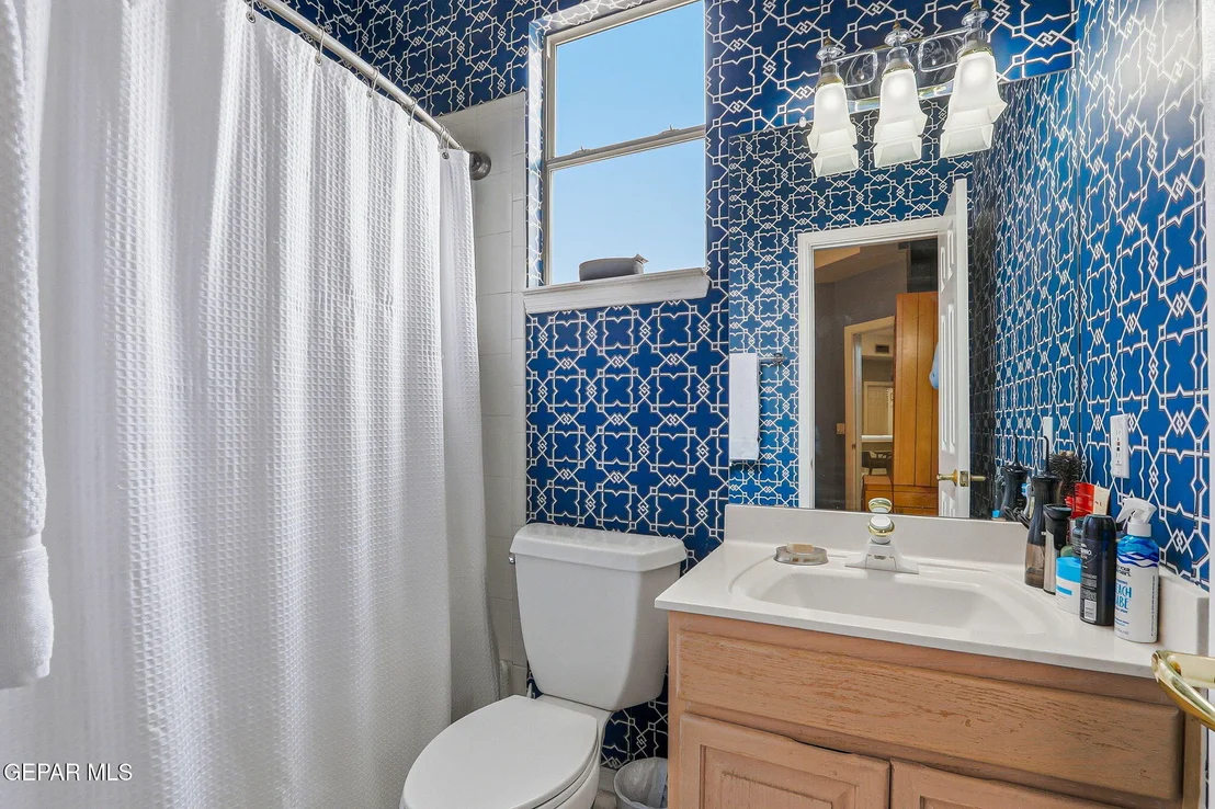Photo of 5806 DIAMOND POINT Circle
