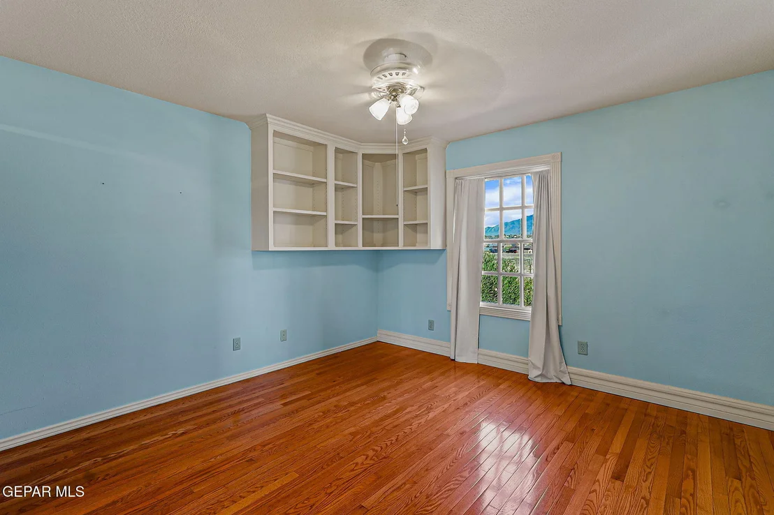 Photo of 3934 Emory rd Road