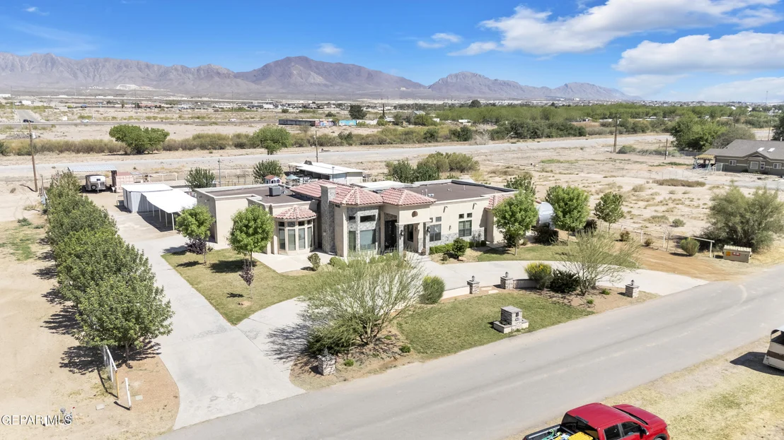 Photo of 7692 River View Drive