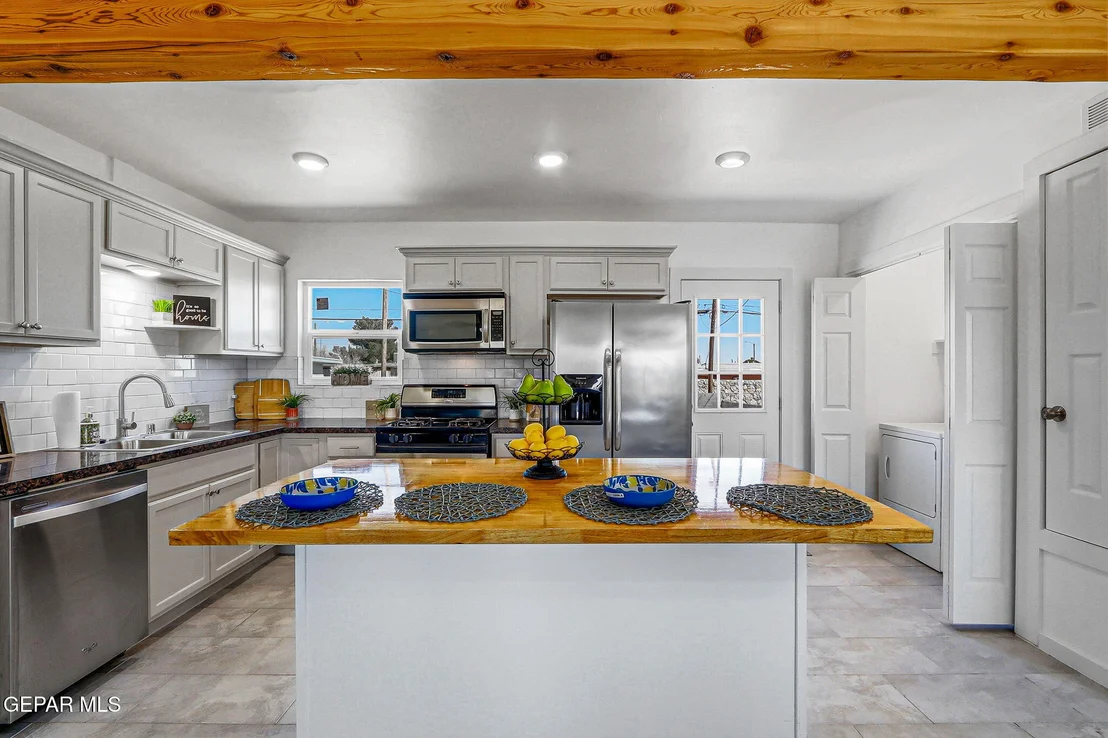 Photo of 228 WOOLDRIDGE Drive