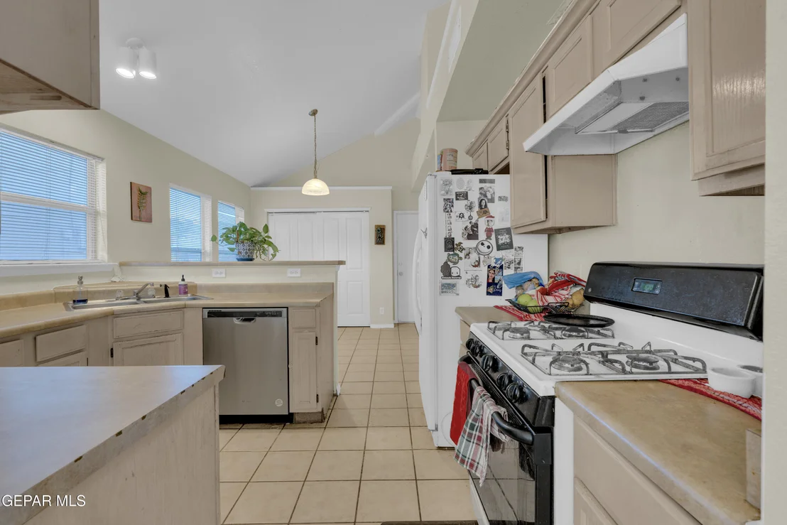 Photo of 4312 JOHN B OBLINGER Drive