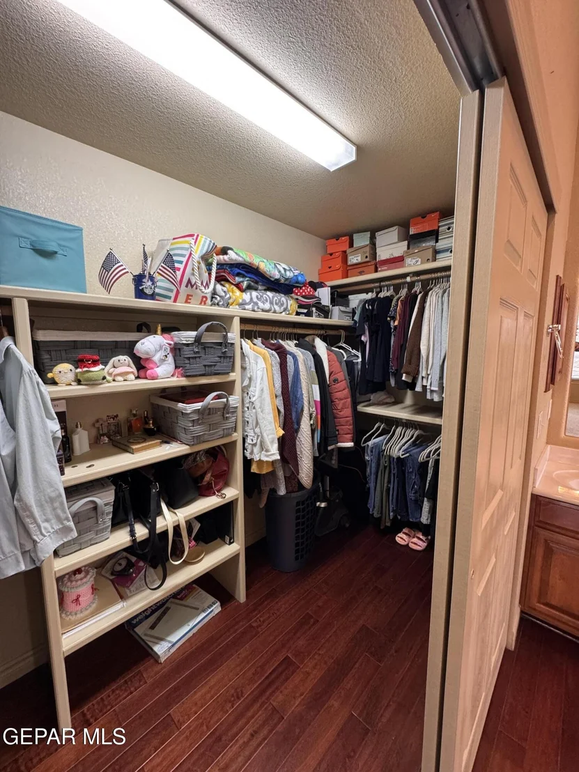 Photo of 6377 FRANKLIN GATE Drive