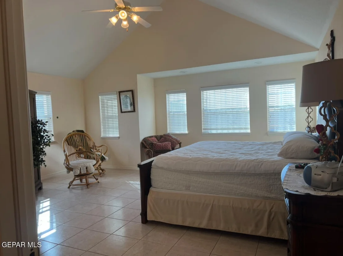 Photo of 225 PEYTON Road